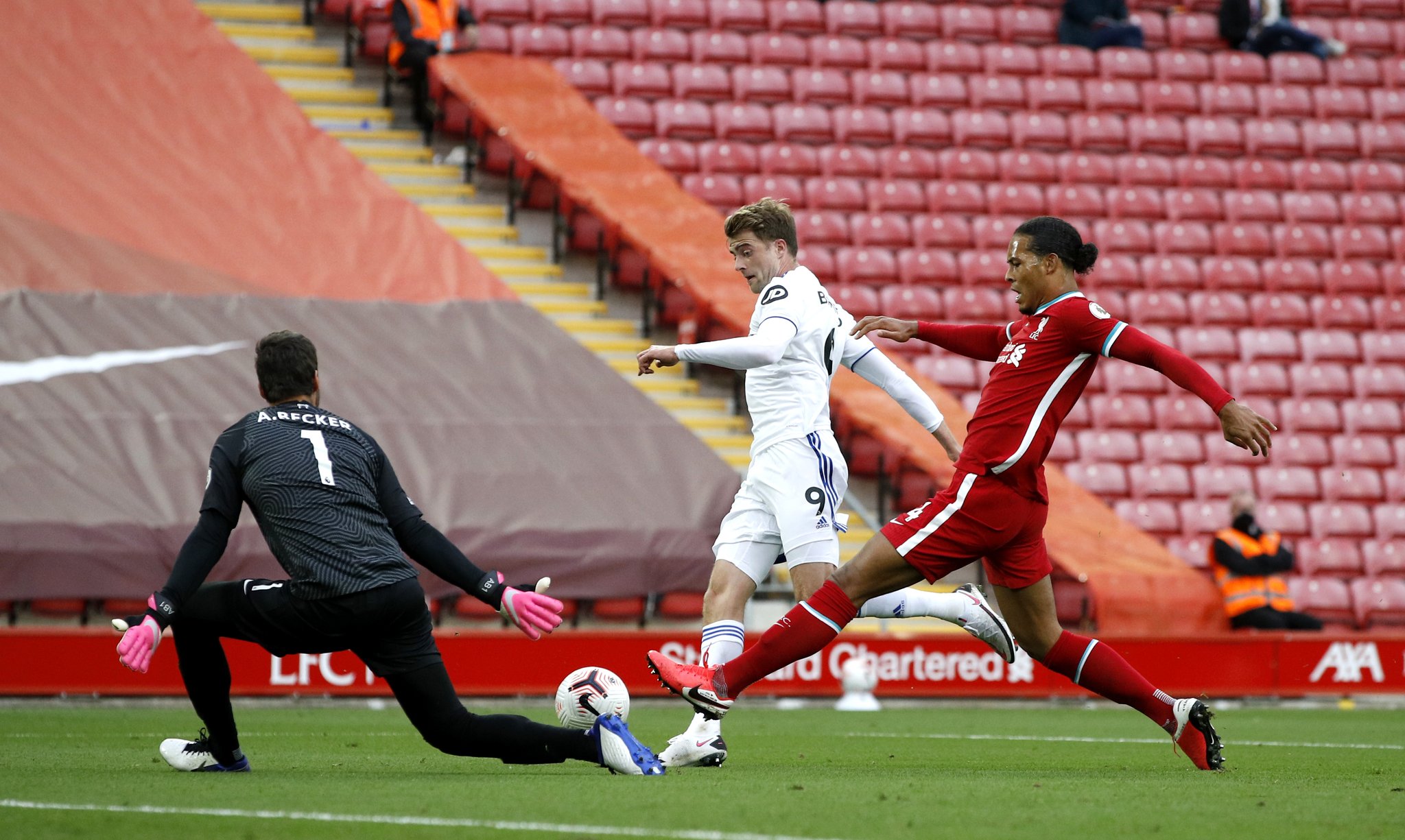 媒体人：前北控男篮外援特莱斯将加盟福建男篮.